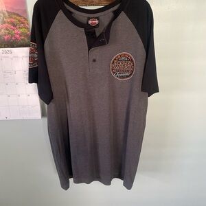 Bravado Gray and Black Men's Short Sleeve Tee